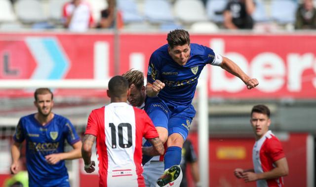 在众多候选 在众多候选