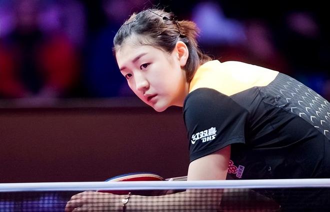 赛场增添了 赛场增添了