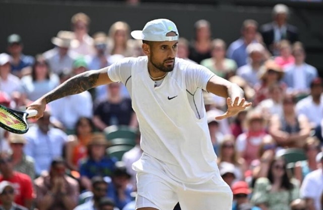 表现出了强 表现出了强