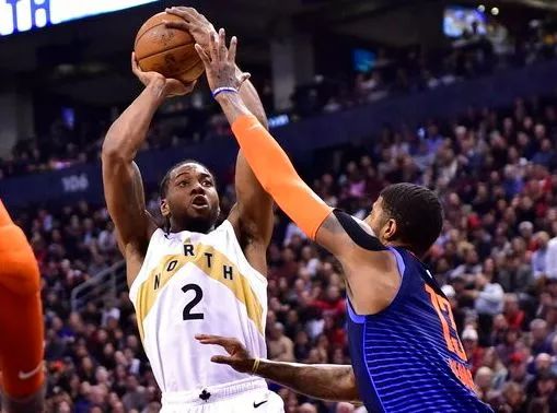 落地过程中 落地过程中